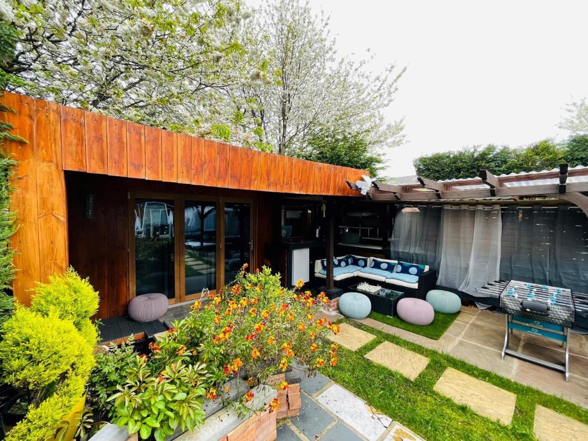 Tropical Style House Near Newcastle City Centre Εξωτερικό φωτογραφία
