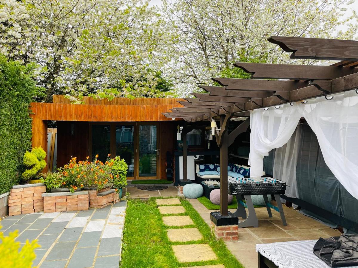 Tropical Style House Near Newcastle City Centre Εξωτερικό φωτογραφία